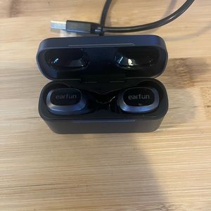 Ear fun free pro Bluetooth earbuds